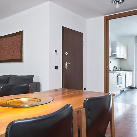 Italianway-Zanella Apartment Милано Екстериор снимка
